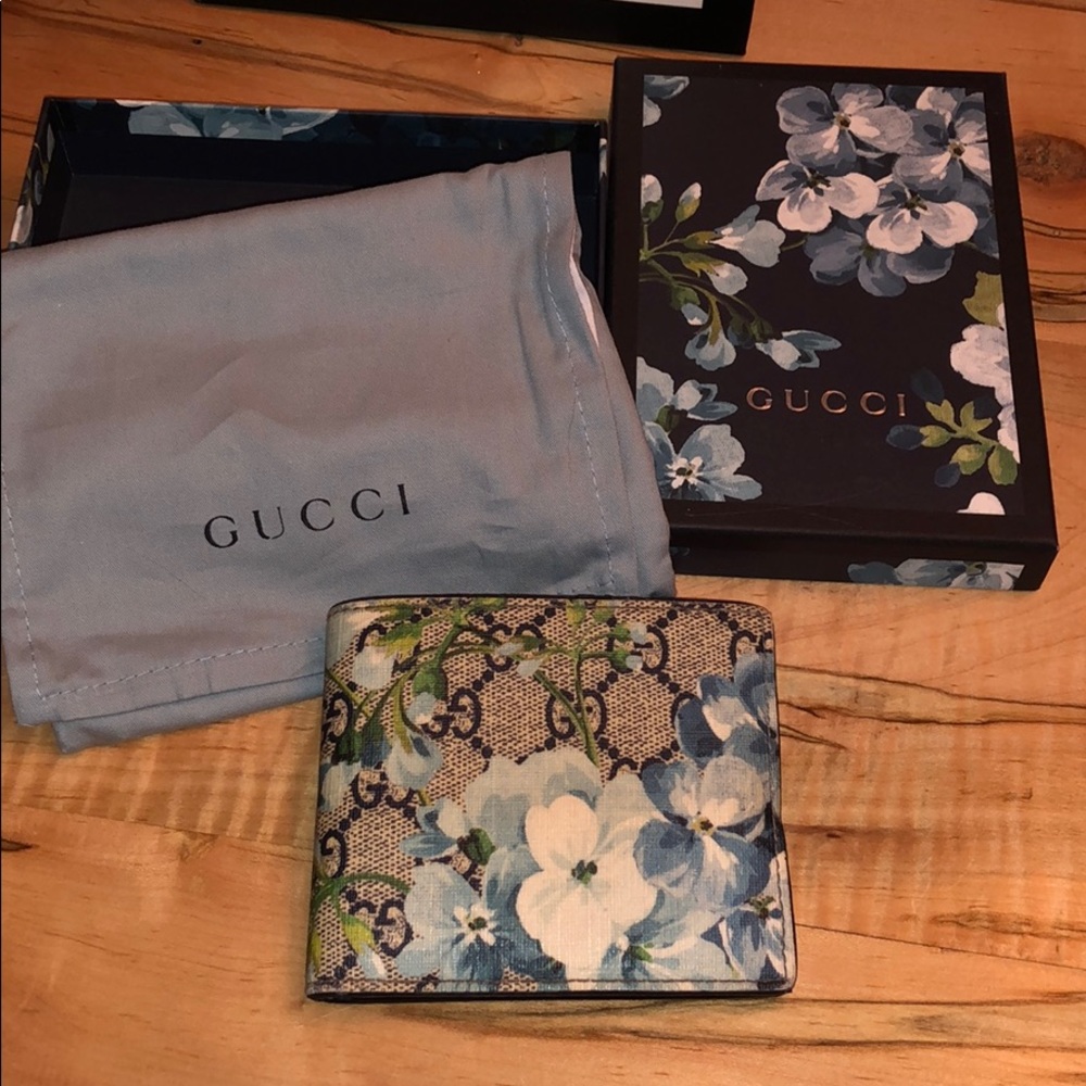 100% Authentic Gucci Men’s Wallet (limited edition